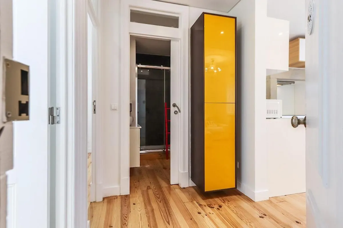 Campo De Ourique Modern Bright Apt With Office Lisboa Portugal
